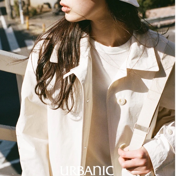 395. URBANIC Panna Half Coat Cream $460 NWOT Sz 1 One Size - Picture 5 of 6